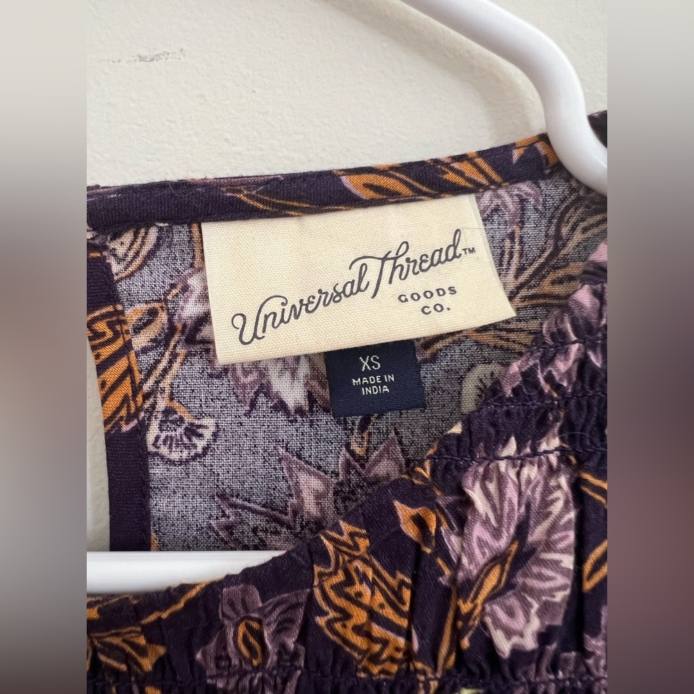 Universal Thread Blouse - Picture 6 of 6